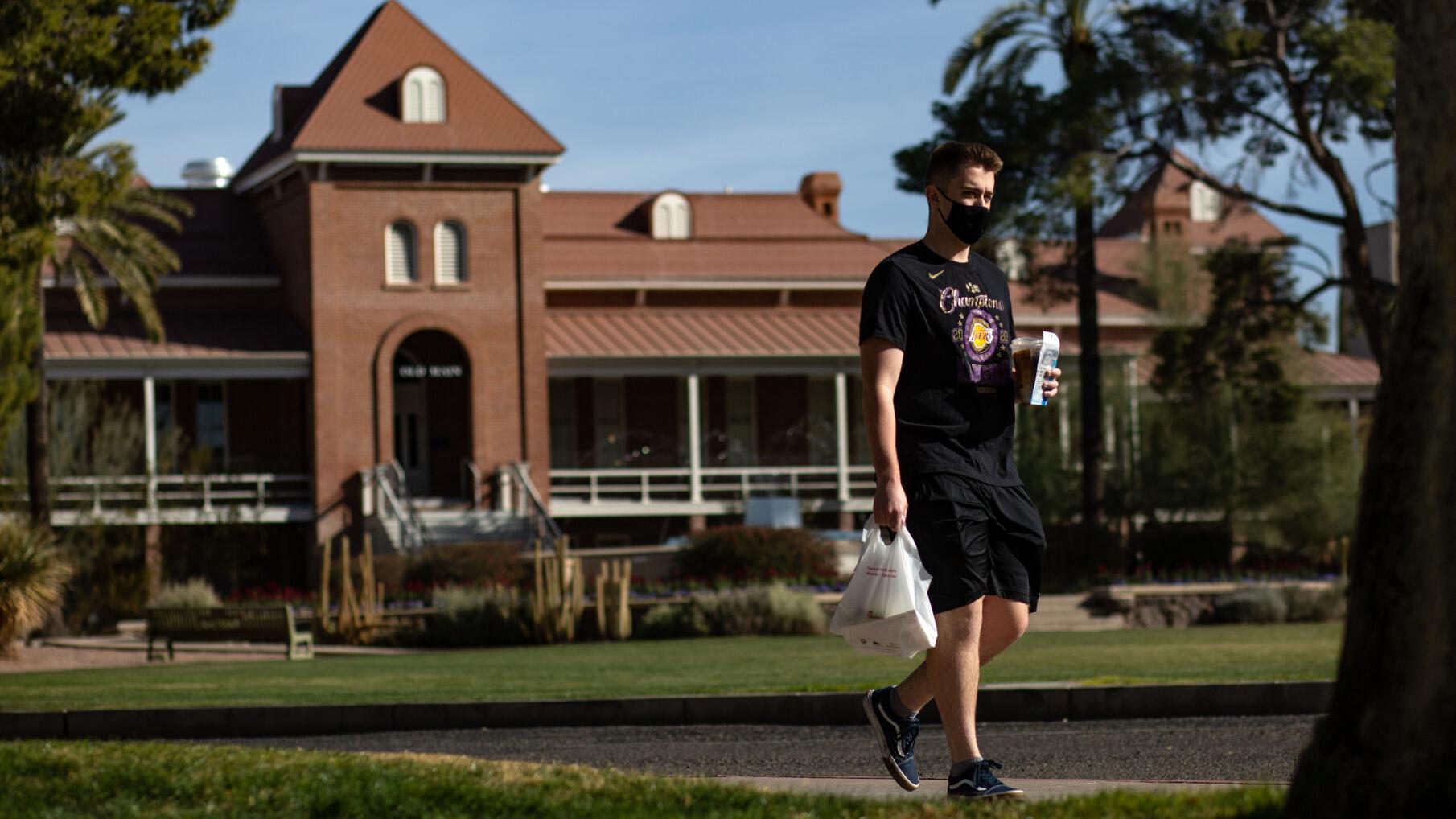 Market boom, big donors push UA's endowment past $1 billion for first time